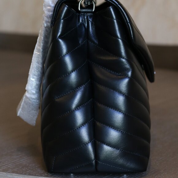 Black Large Loulou YSL Shoulder Bag in Quilted Leather - Picture 6 of 14